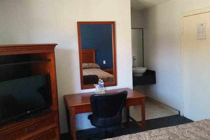 Room 2 of 52