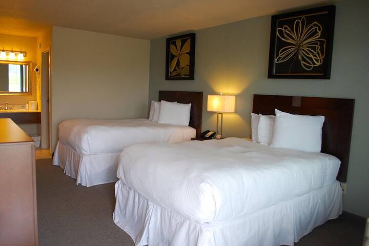 Double Executive King Bed (2 of 6)
