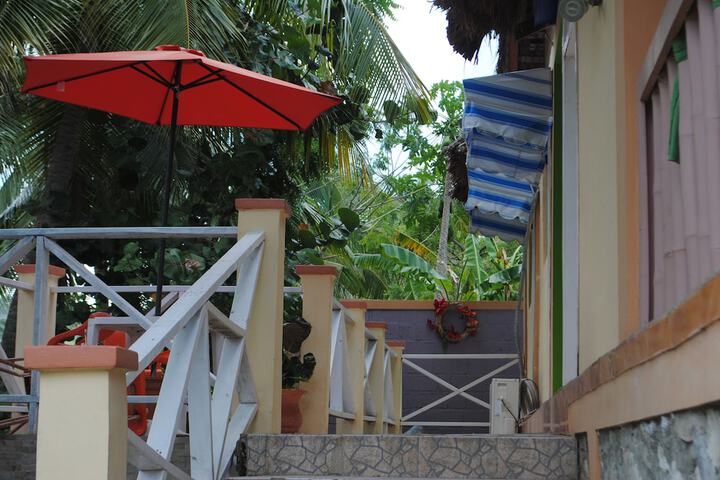 Hotel 35 of 40