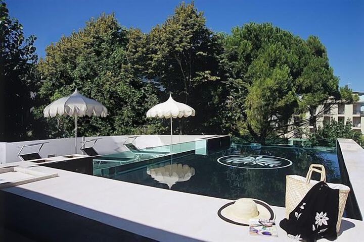 Hotel with Pool