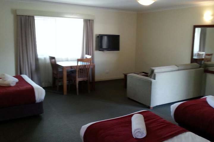 Room 12 of 52