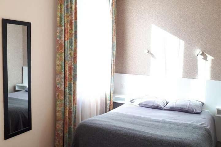 Hôtel Saint Christophe in Cosne-Cours-sur-Loire