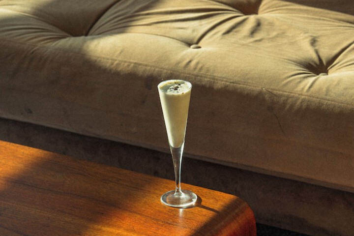 Lounge 45 of 71