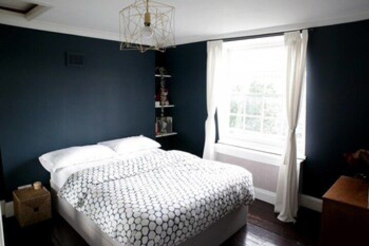 Room 5 of 17