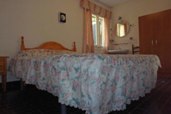 Room 16 of 22