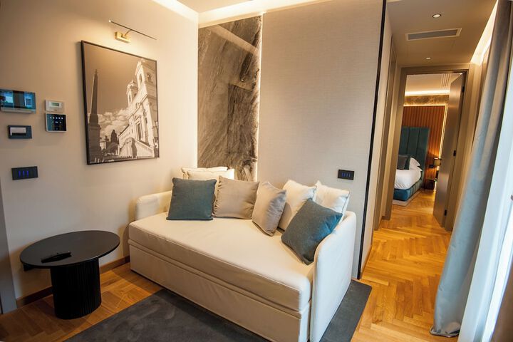 Room 75 of 157