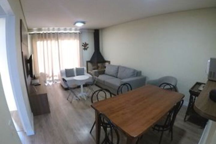 Room 51 of 79