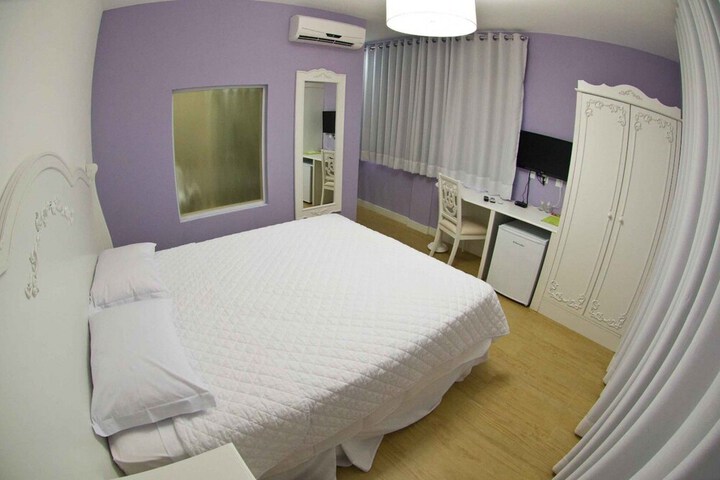 Room 7 of 38