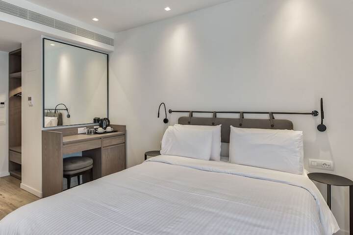 Room 29 of 61