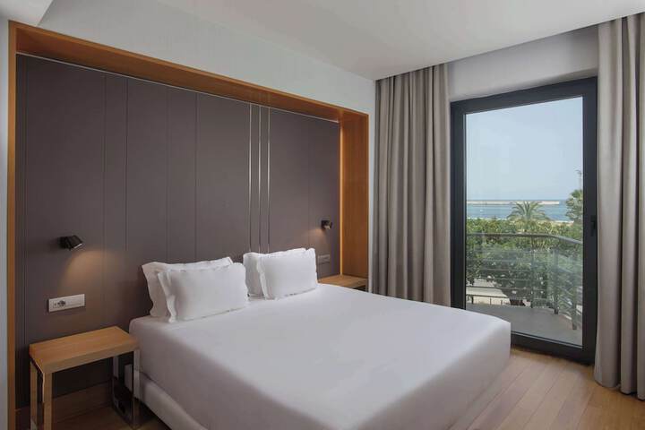 Room 18 of 58