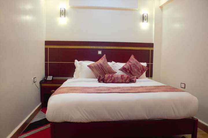 Room 5 of 31