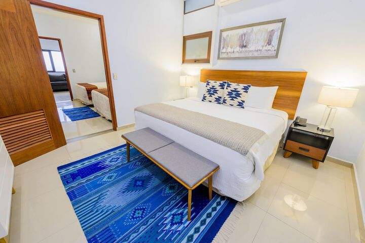 Room 10 of 95