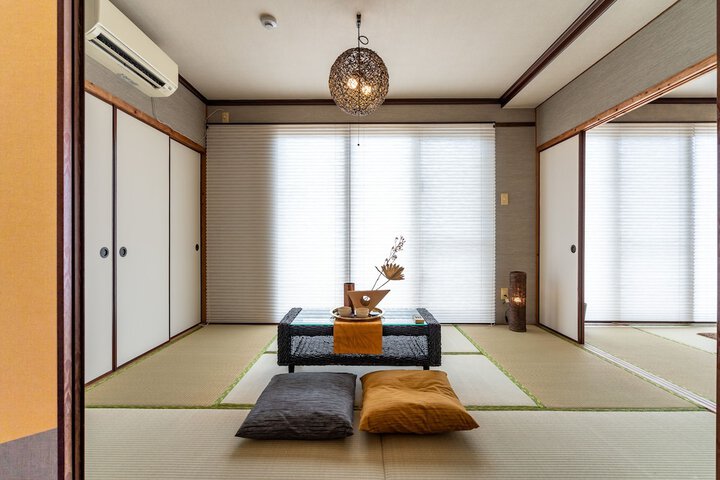 Room 8 of 22
