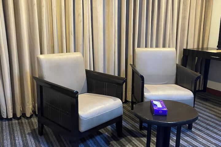 Room 34 of 58