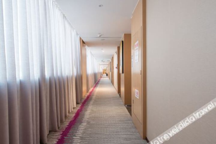 Hotel Interior 6 of 26