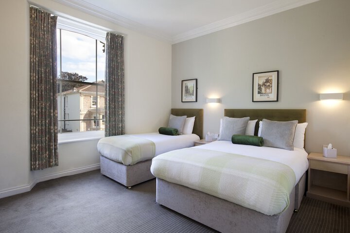 Room 14 of 70