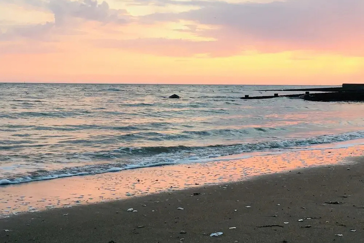 Beach 22 of 30
