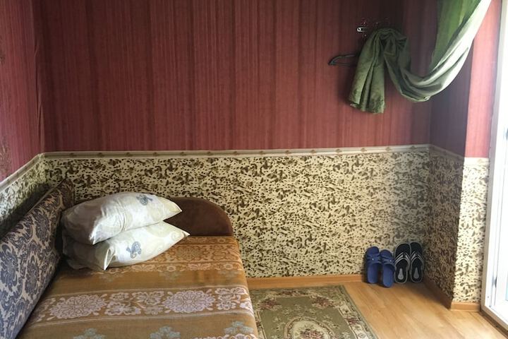 Room 16 of 23