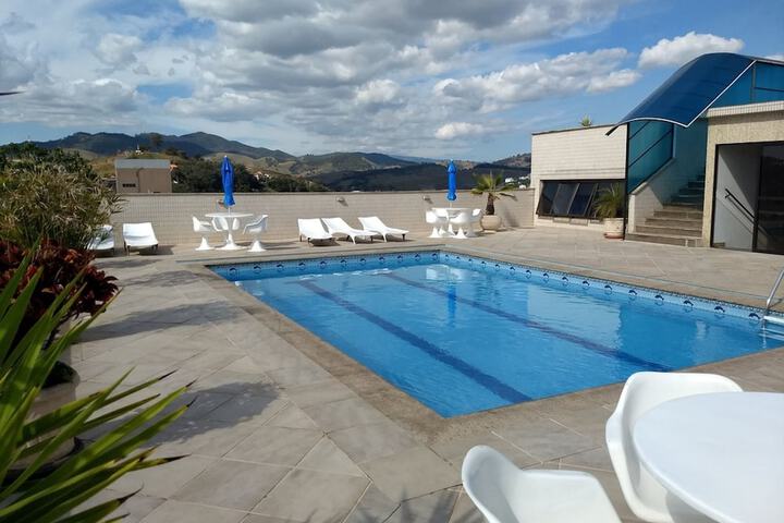 Pool 15 of 43