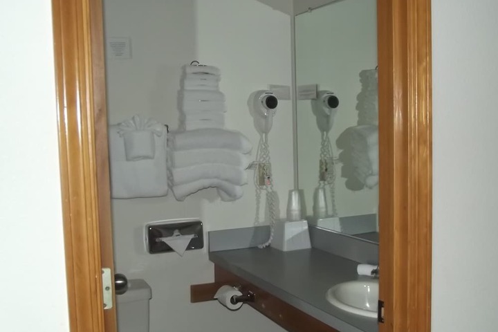 Room 62 of 81