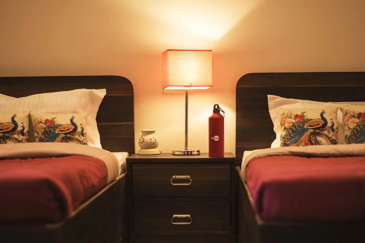 Room 2 of 25