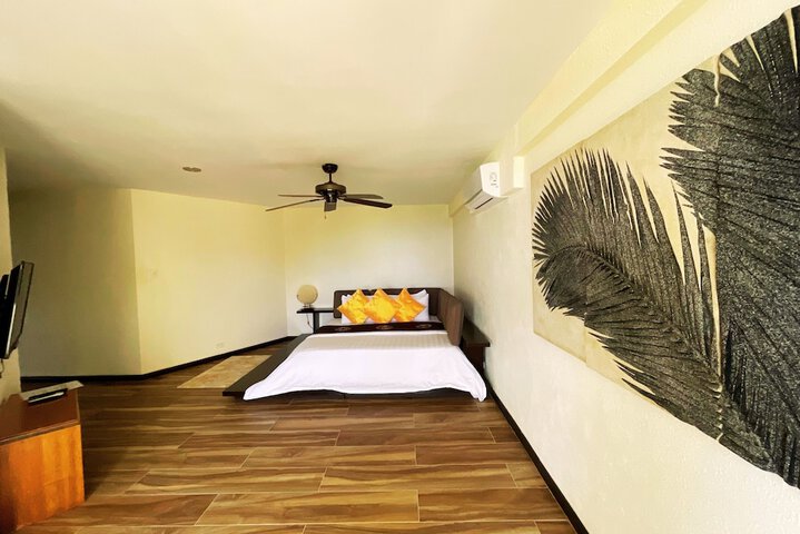 Room 26 of 257