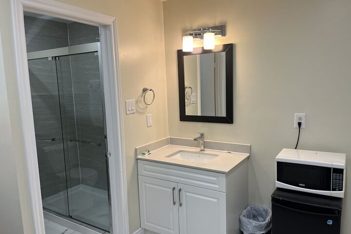 Room 7 of 29