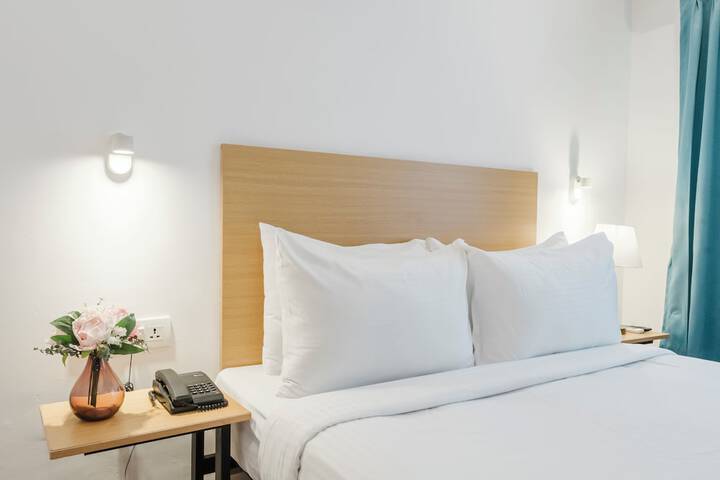 Room 21 of 39