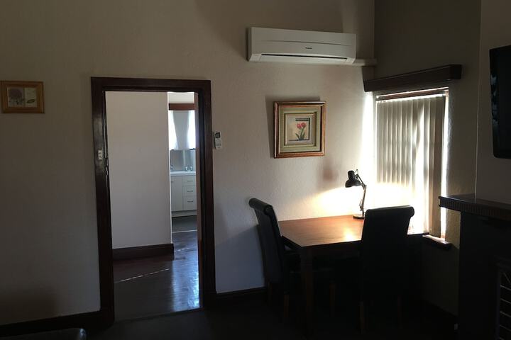 Room 9 of 25