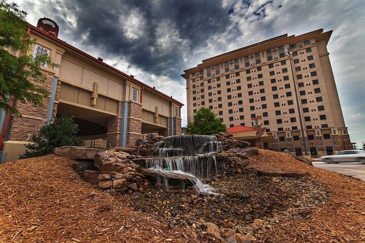 Hotel Exterior 68 of 68