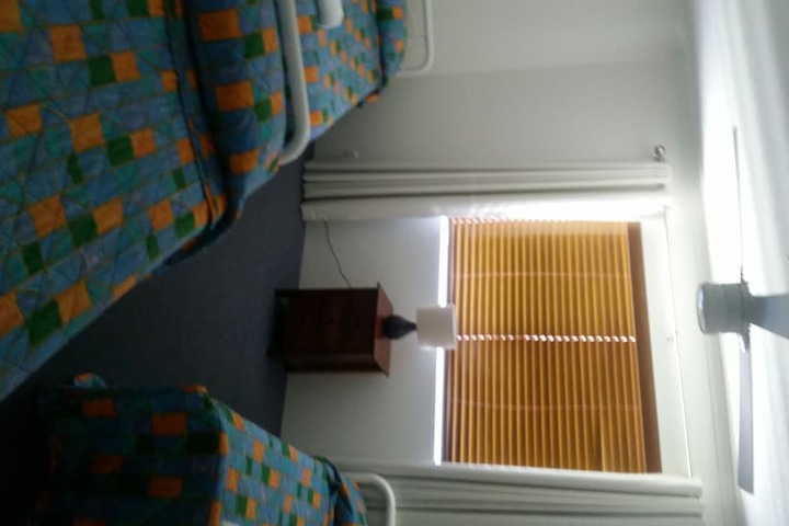 Room 407 of 560