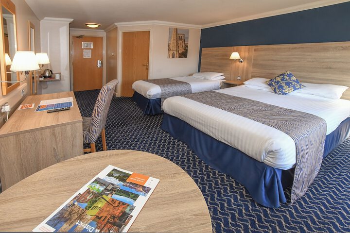 Room 20 of 216