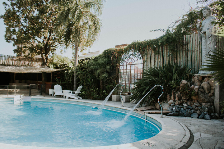 Pool 2 of 12