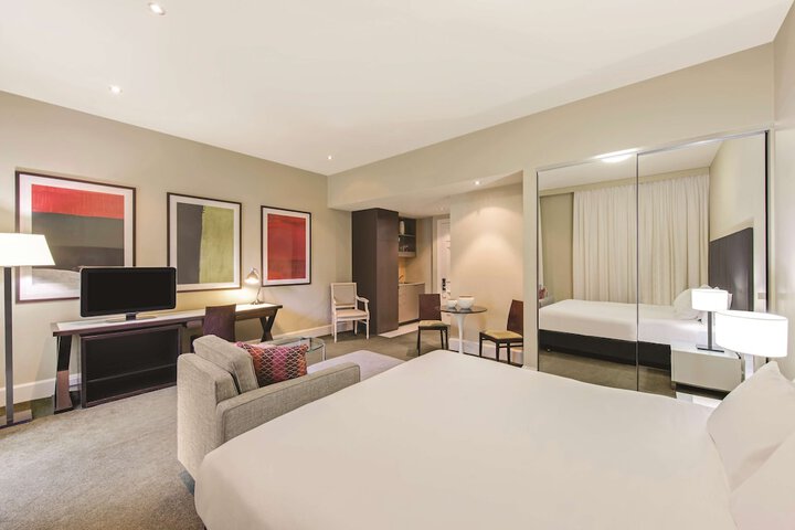 Room 17 of 75