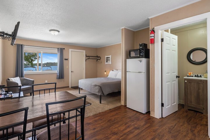 Room 56 of 154