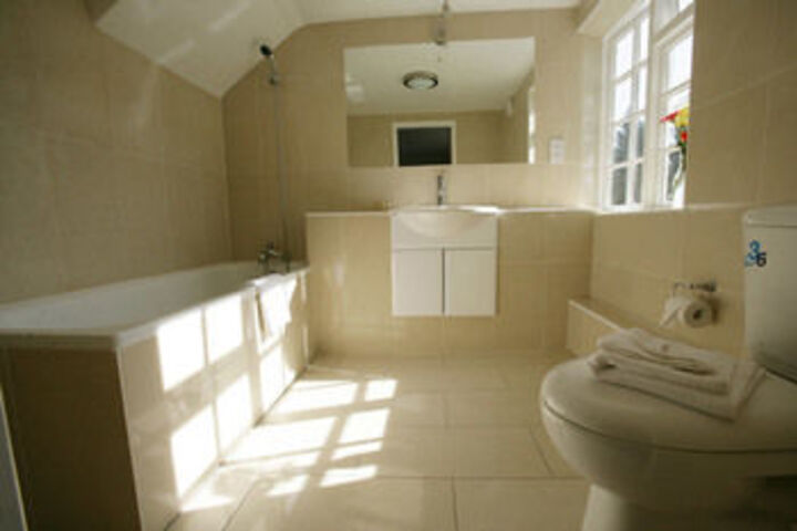 Room 4 of 22