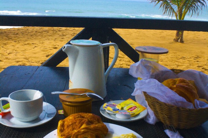 Breakfast/Coffee Service 26 of 35