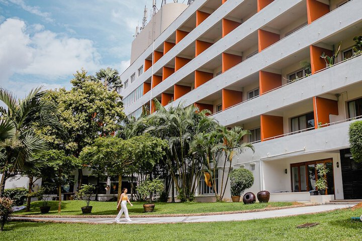 Hotel Exterior 112 of 112