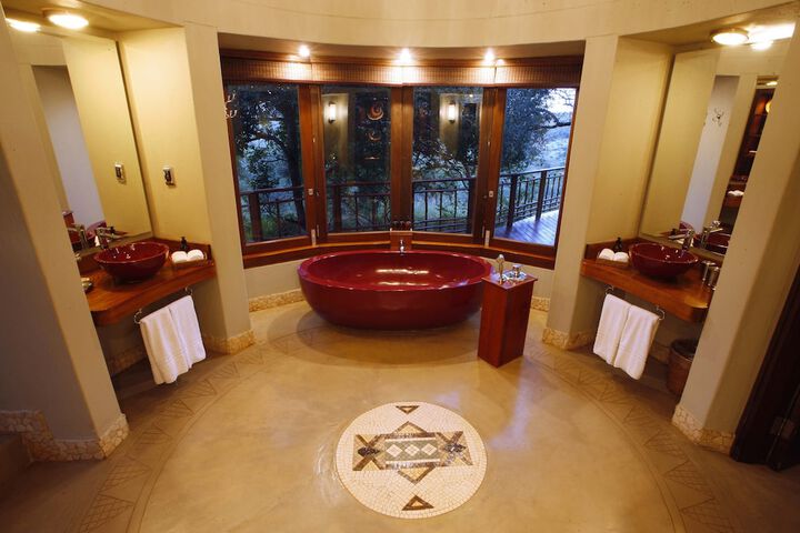 Clean Restrooms