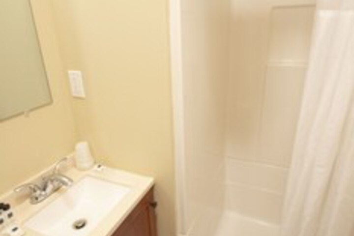 Room 256 of 549