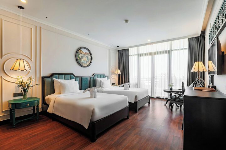 Room 21 of 115