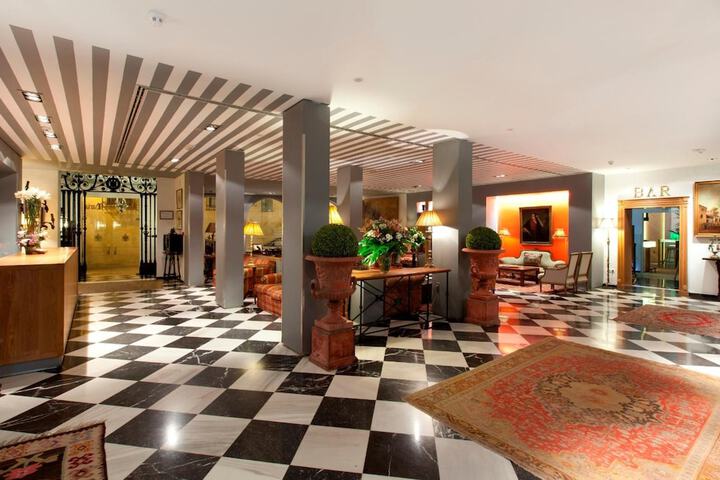 Hotel Lobby