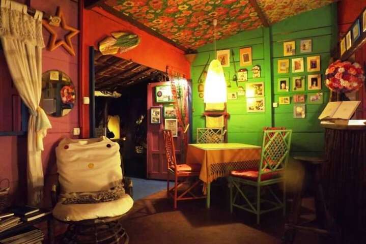 Room 7 of 38