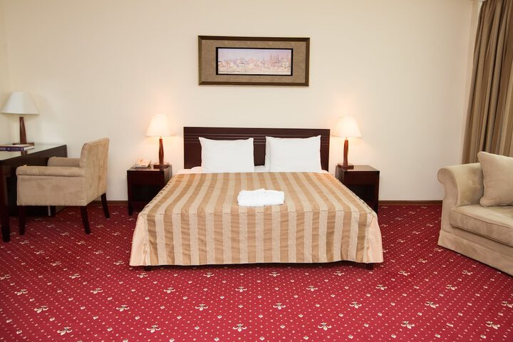 Room 14 of 47