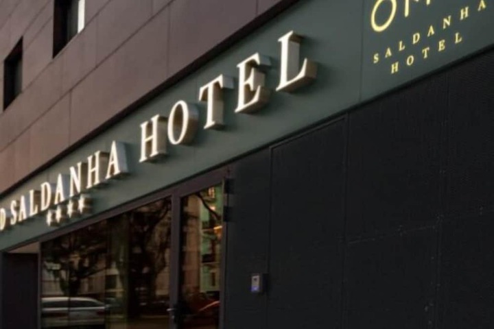 Hotel 33 of 34