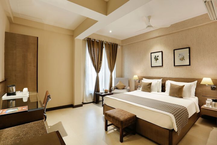 Room 7 of 21
