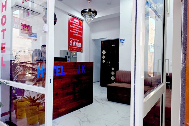 Hotel JK