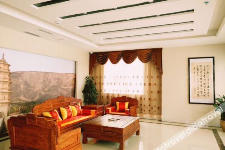 Hotel Interior 9 of 22