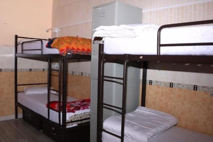 Room 7 of 45