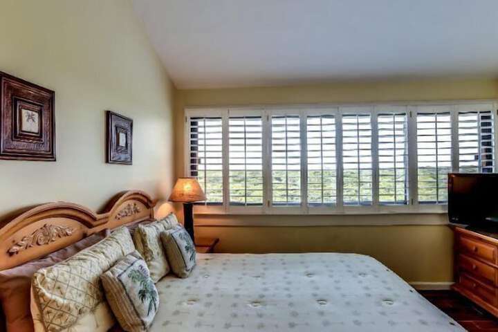 Room 3 of 25